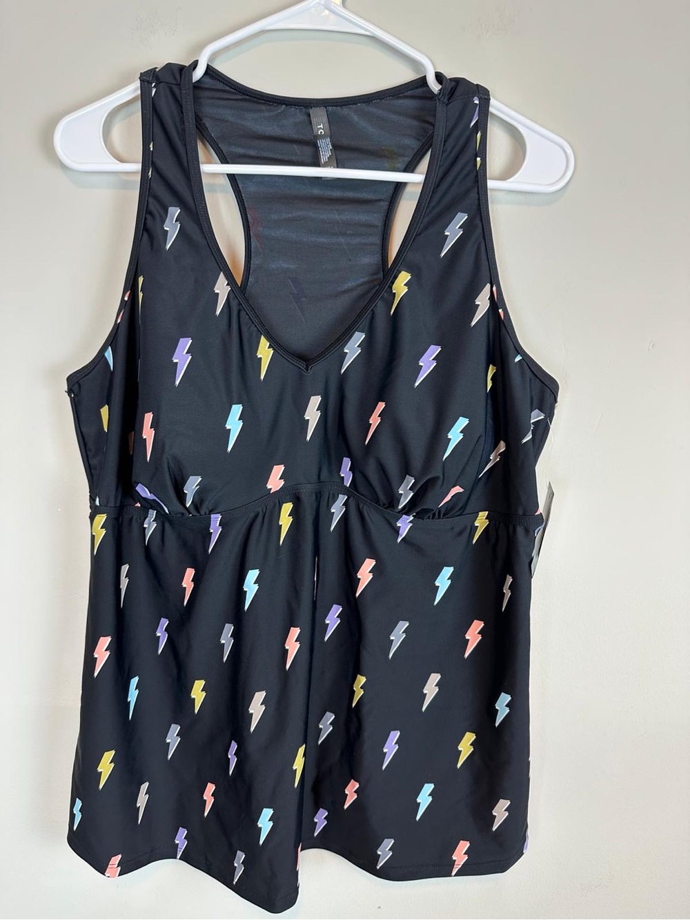 Torrid Active Swim Tankini Top Size 3 3X 22-24 Black Lightning Racerback NWT